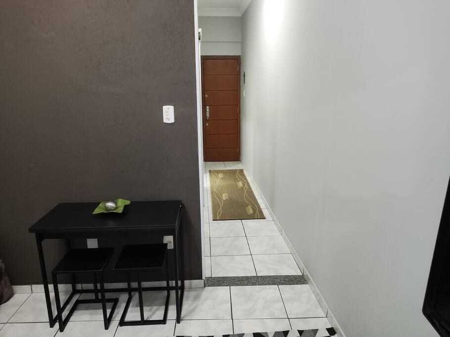 Ape Completo Em Copacabana/rj. Appartement