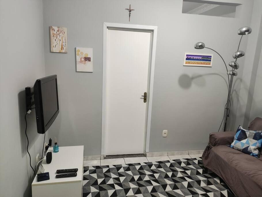 Ape Completo Em Copacabana/rj. Appartement Rio de Janeiro